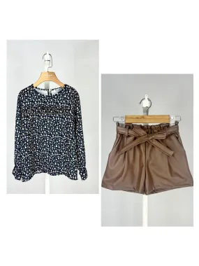 Set aus Oberteil mit Blumenmuster und Shorts aus Kunstleder für Mädchen